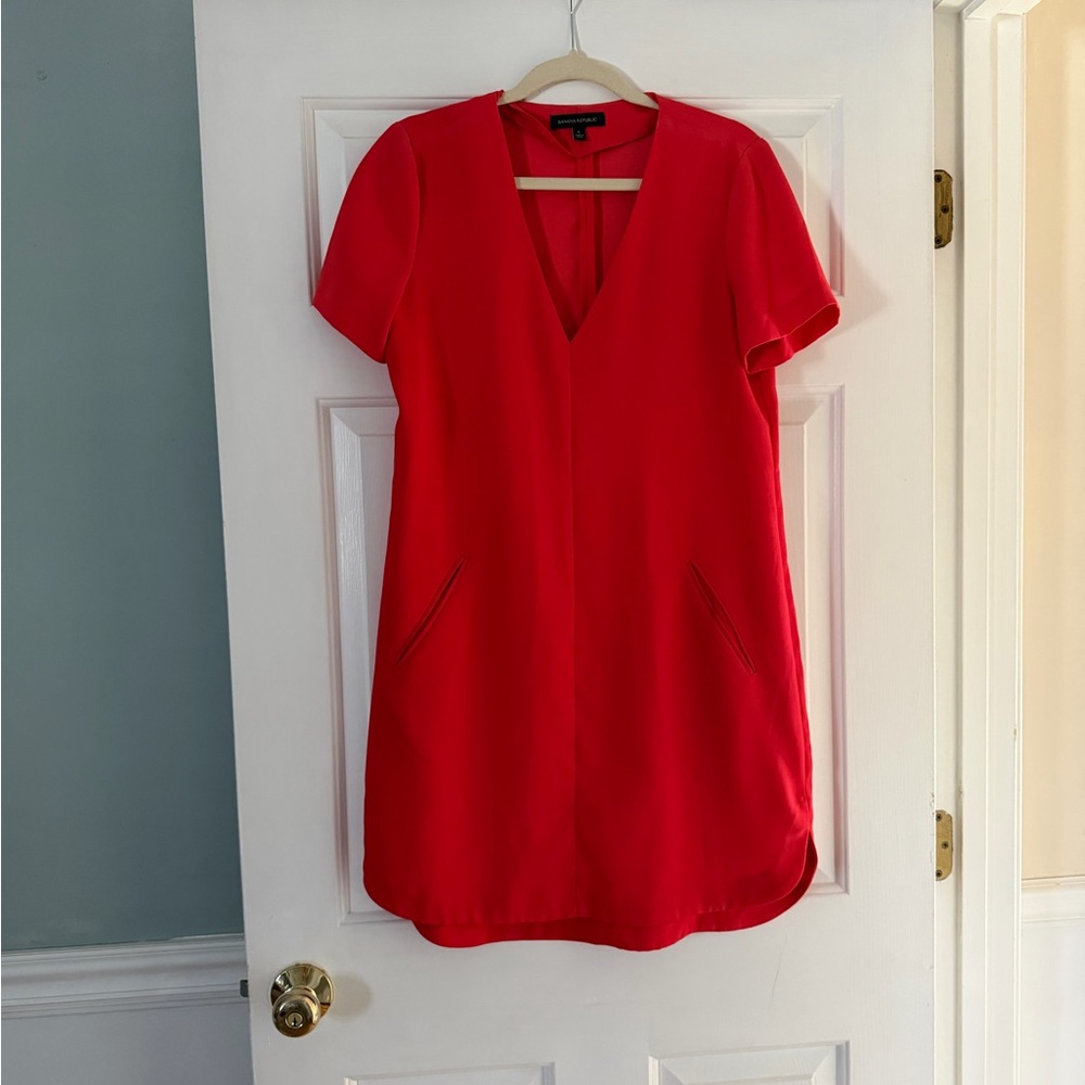 Banana Republic Red V-Neck Tunic Dress